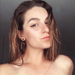 Meet your Posher, Cassie